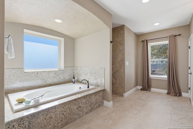 1030 Mystic Pkwy, Spring Branch, TX 78070