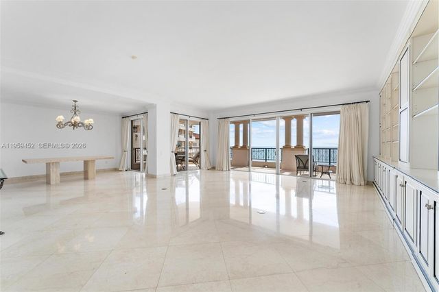 7600 N Fisher Island Drive 7662, Miami Beach, FL 33109
