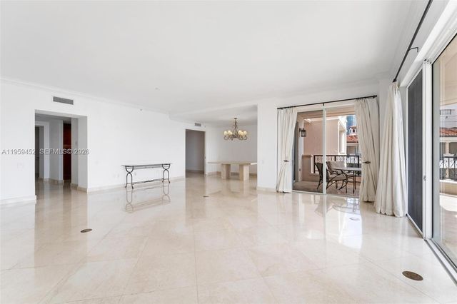 7600 N Fisher Island Drive 7662, Miami Beach, FL 33109