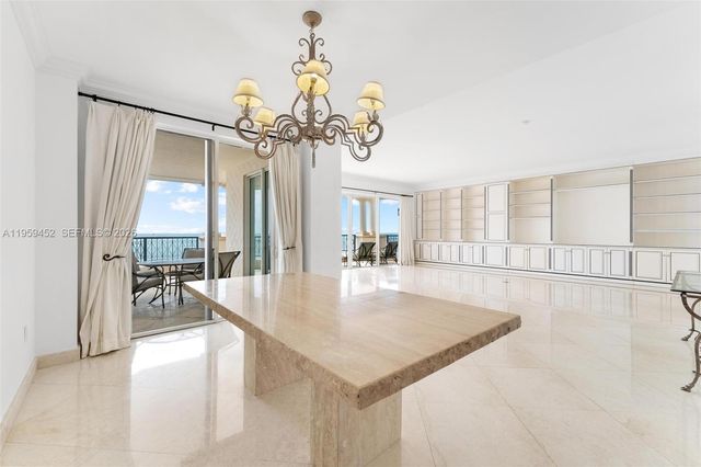 7600 N Fisher Island Drive 7662, Miami Beach, FL 33109