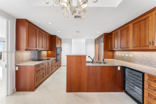 7600 N Fisher Island Drive 7662, Miami Beach, FL 33109