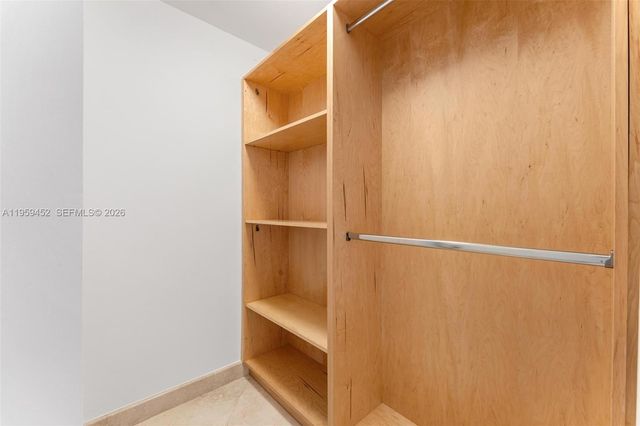 7600 N Fisher Island Drive 7662, Miami Beach, FL 33109