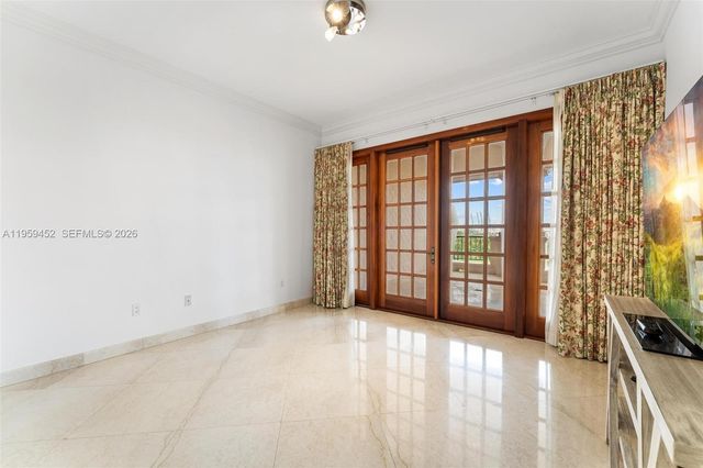 7600 N Fisher Island Drive 7662, Miami Beach, FL 33109
