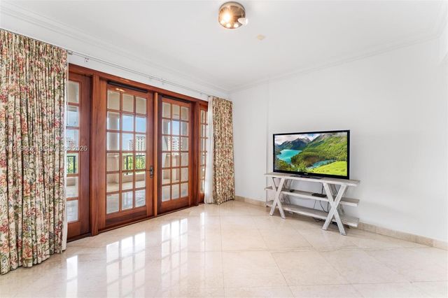 7600 N Fisher Island Drive 7662, Miami Beach, FL 33109