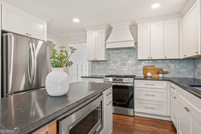 3627 Stonehenge Way NE, Marietta, GA 30066