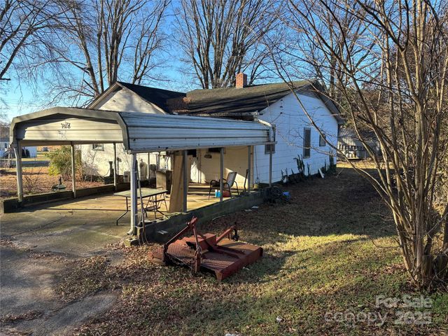 3014 Water Plant Road, Maiden, NC 28650