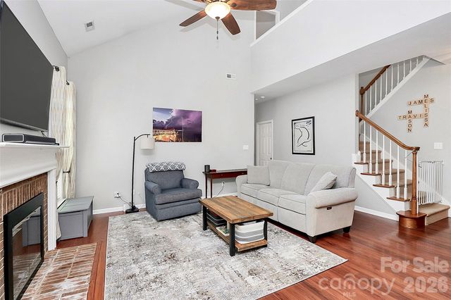 11816 Pheasant Lane, Charlotte, NC 28277