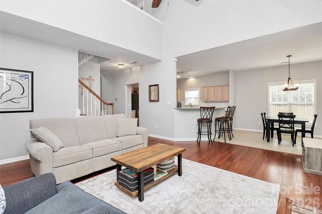 11816 Pheasant Lane, Charlotte, NC 28277