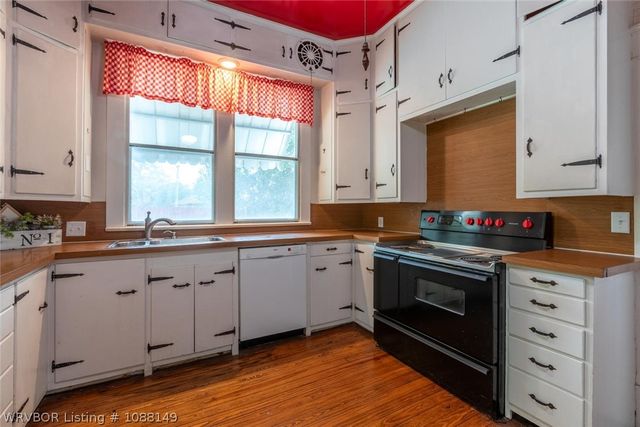 2001 Hendricks Boulevard, Fort Smith, AR 72903