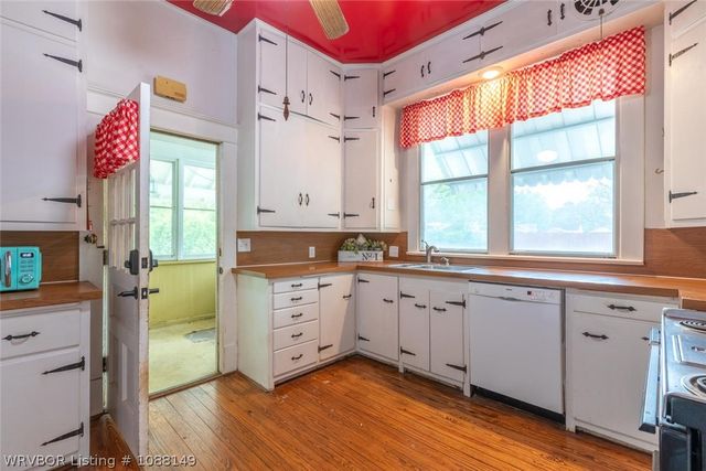 2001 Hendricks Boulevard, Fort Smith, AR 72903