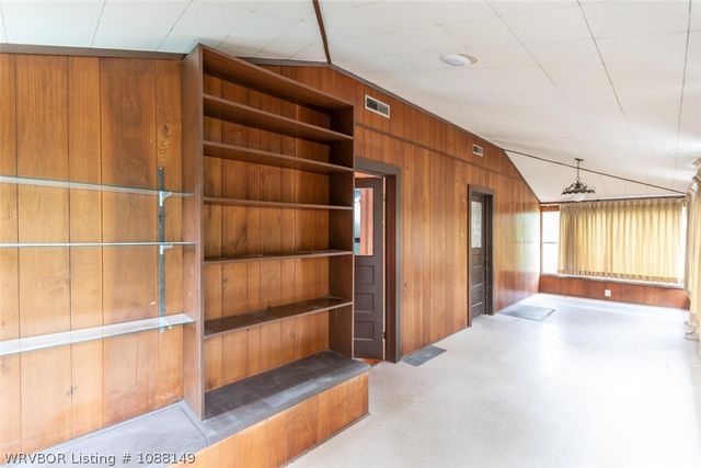 2001 Hendricks Boulevard, Fort Smith, AR 72903