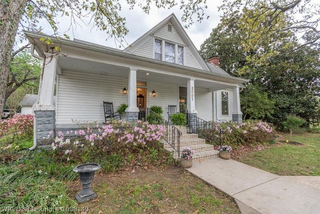 2001 Hendricks Boulevard, Fort Smith, AR 72903