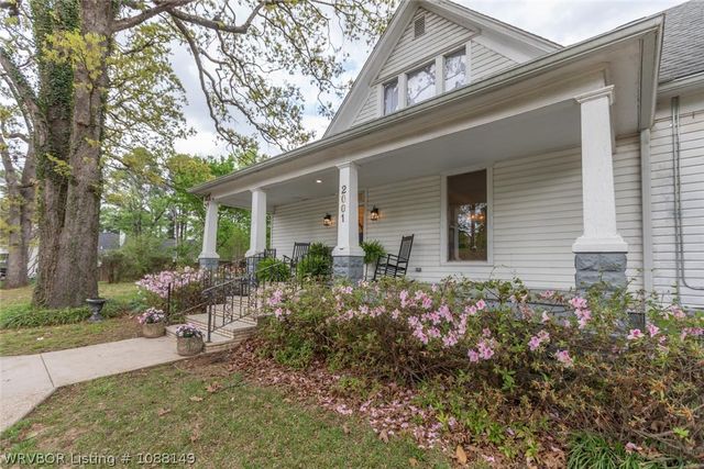 2001 Hendricks Boulevard, Fort Smith, AR 72903