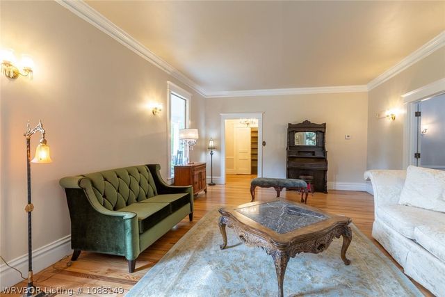 2001 Hendricks Boulevard, Fort Smith, AR 72903