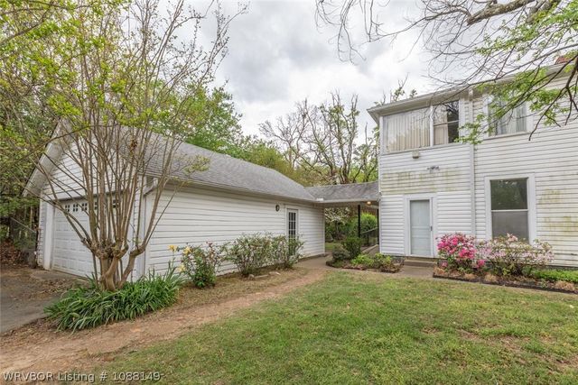 2001 Hendricks Boulevard, Fort Smith, AR 72903