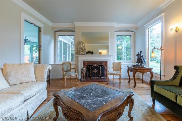 2001 Hendricks Boulevard, Fort Smith, AR 72903