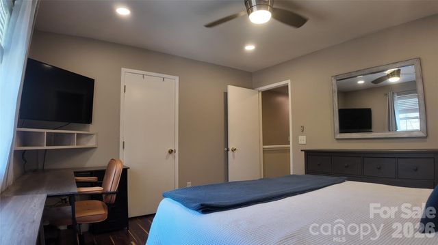 3108 Heathstead Place, Charlotte, NC 28210