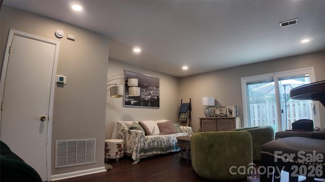 3108 Heathstead Place, Charlotte, NC 28210