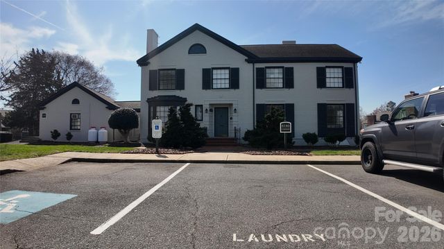 3108 Heathstead Place, Charlotte, NC 28210