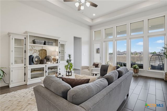 3120 Creek Ridge Street, Seguin, TX 78155