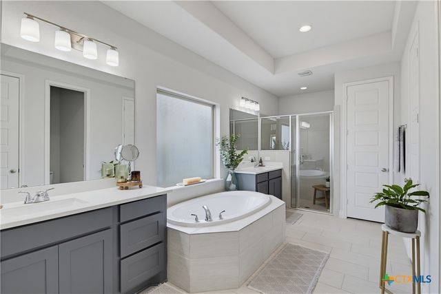 3120 Creek Ridge Street, Seguin, TX 78155