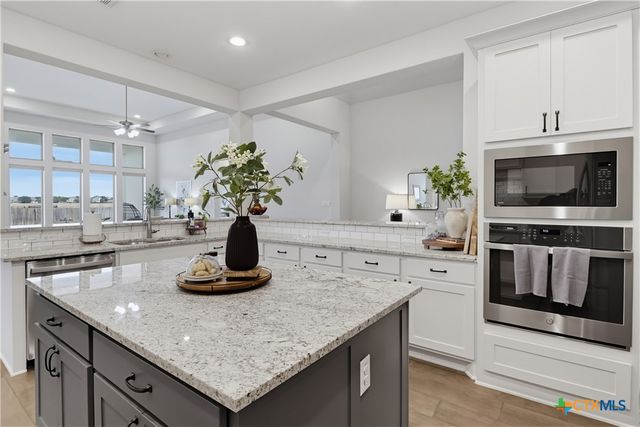 3120 Creek Ridge Street, Seguin, TX 78155