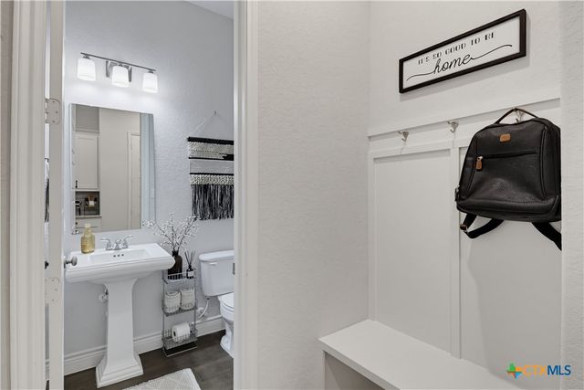 3120 Creek Ridge Street, Seguin, TX 78155