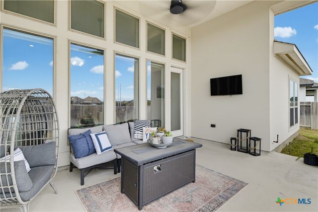 3120 Creek Ridge Street, Seguin, TX 78155