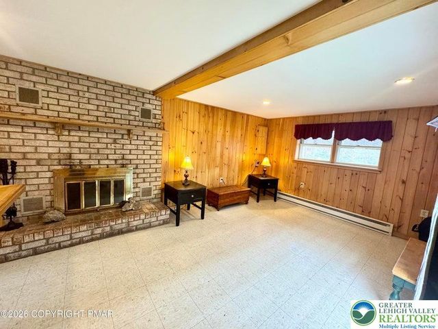 44 INDIAN Road, Penn Forest Twp, PA 18229