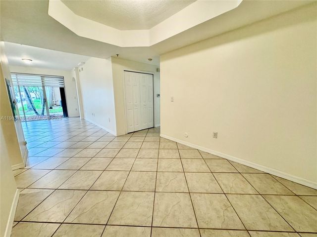 6520 NW 114th Ave 1601, Doral, FL 33178