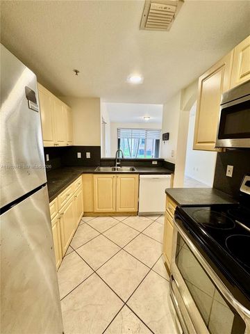 6520 NW 114th Ave 1601, Doral, FL 33178