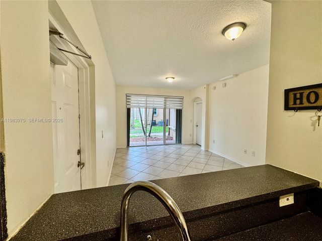 6520 NW 114th Ave 1601, Doral, FL 33178