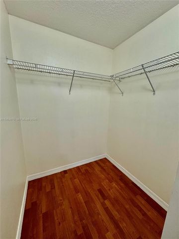 6520 NW 114th Ave 1601, Doral, FL 33178