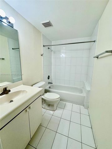 6520 NW 114th Ave 1601, Doral, FL 33178