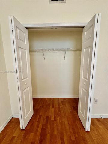 6520 NW 114th Ave 1601, Doral, FL 33178