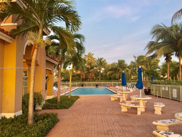 6520 NW 114th Ave 1601, Doral, FL 33178