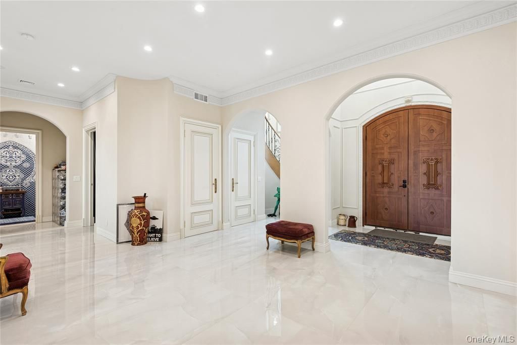 1190 Harbor Road, Hewlett Harbor, NY 11557 — photo 5