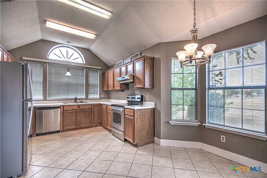 Image 13 of property listing at 2308 Wampum Drive, Harker Heights, TX 76548
