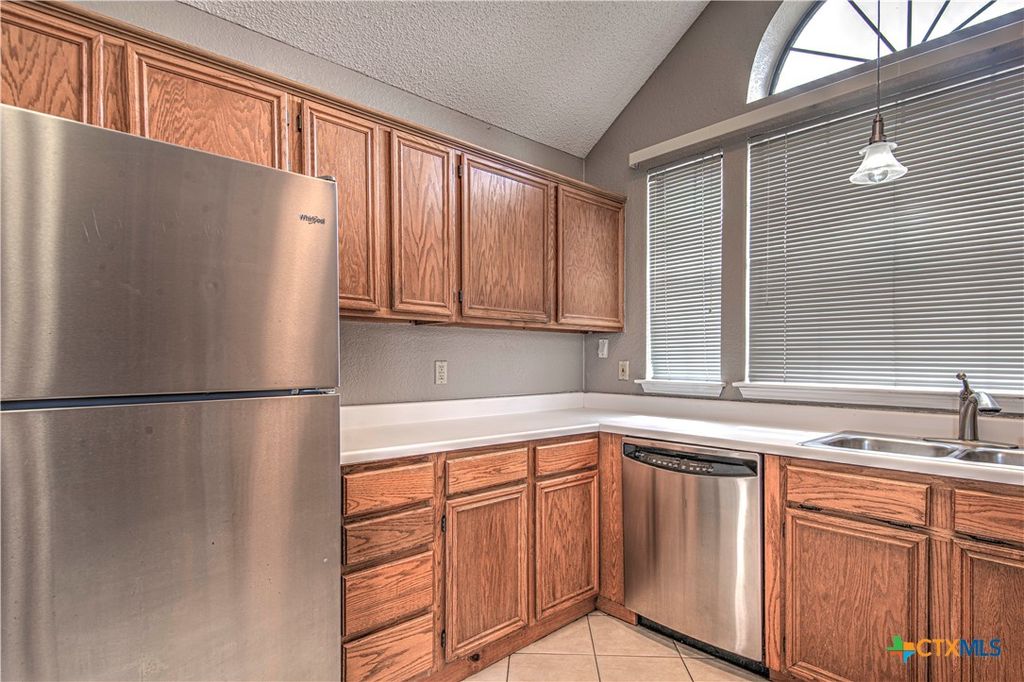 Image 14 of property listing at 2308 Wampum Drive, Harker Heights, TX 76548