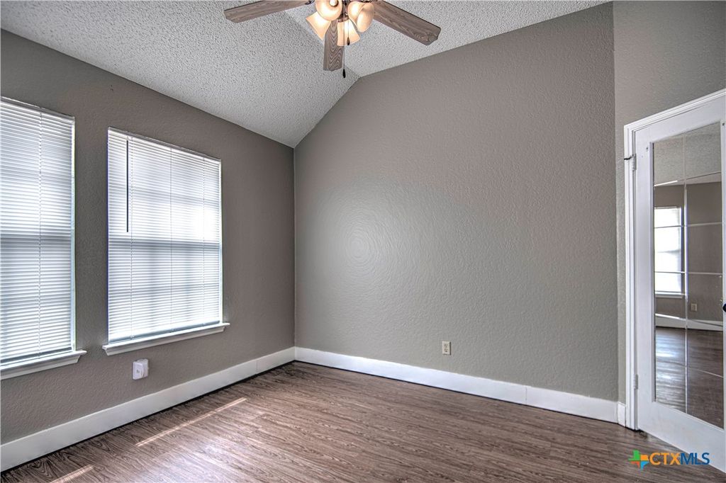 Image 25 of property listing at 2308 Wampum Drive, Harker Heights, TX 76548