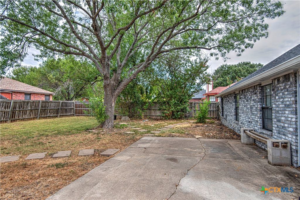 Image 26 of property listing at 2308 Wampum Drive, Harker Heights, TX 76548