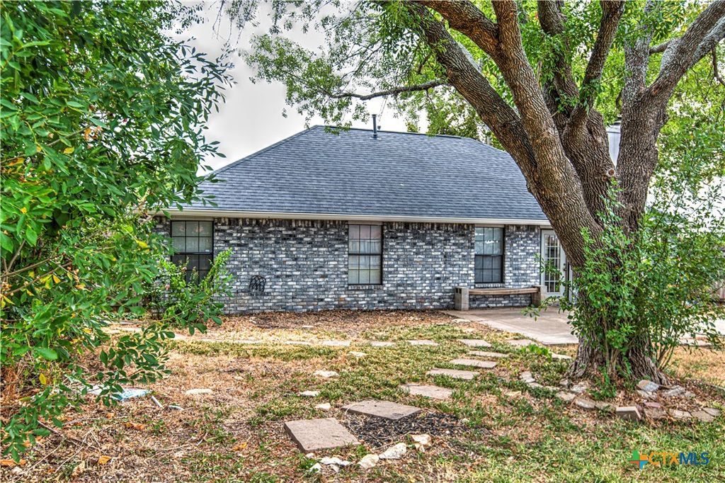 Image 28 of property listing at 2308 Wampum Drive, Harker Heights, TX 76548
