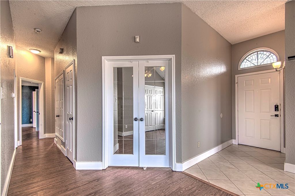 Image 9 of property listing at 2308 Wampum Drive, Harker Heights, TX 76548