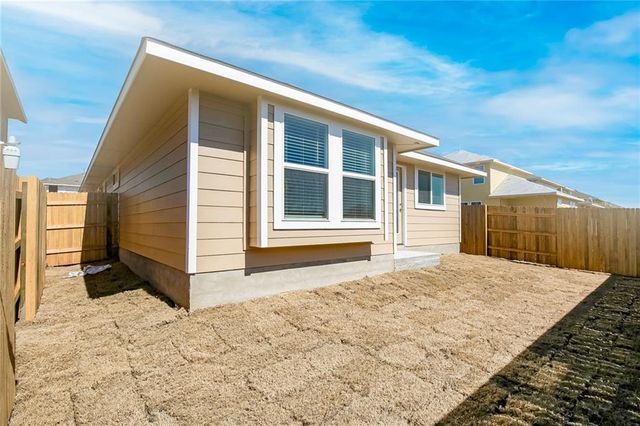 2036 Mar Vista LN, Leander, TX 78641