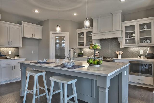 2350 Wabash Street, Olathe, KS 66061