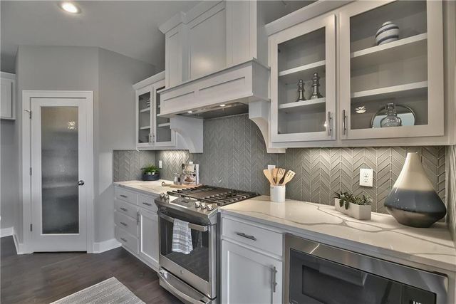 2350 Wabash Street, Olathe, KS 66061