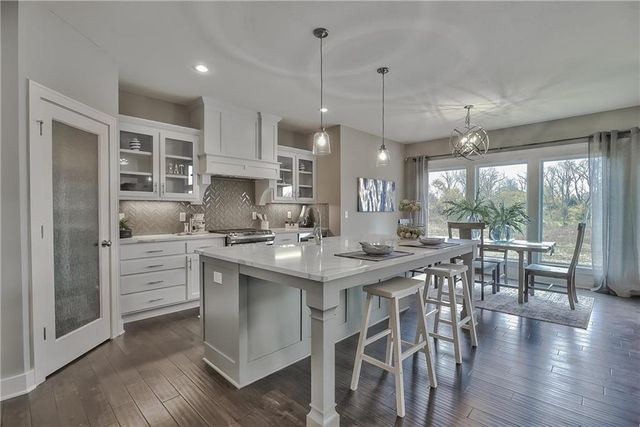 2350 Wabash Street, Olathe, KS 66061