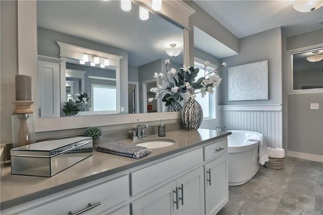 2350 Wabash Street, Olathe, KS 66061