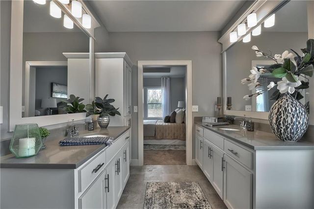 2350 Wabash Street, Olathe, KS 66061