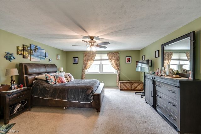 740 Thelma Drive, Wadsworth, OH 44281
